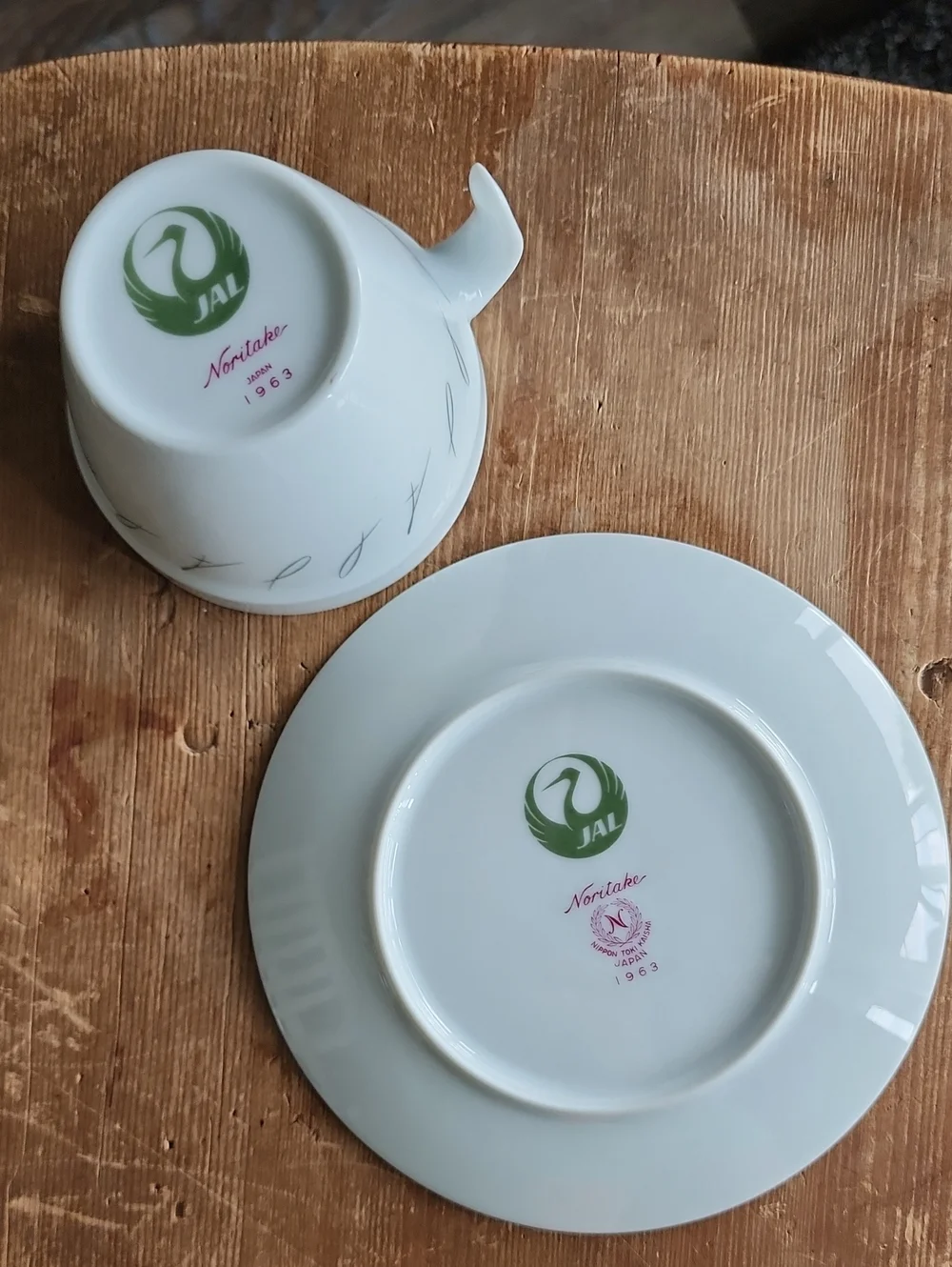VINTAGE NORITAKE JAPAN AIRLINES (JAL) CUP & SAUCER